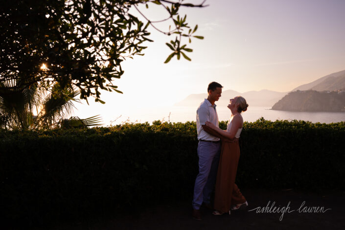 proposal photographer in cinque terre