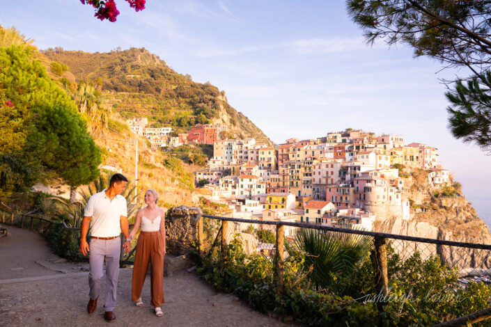 proposal photographer in cinque terre