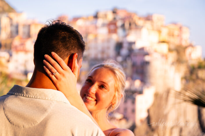 proposal photographer in cinque terre