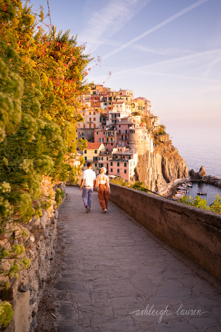 proposal photographer in cinque terre